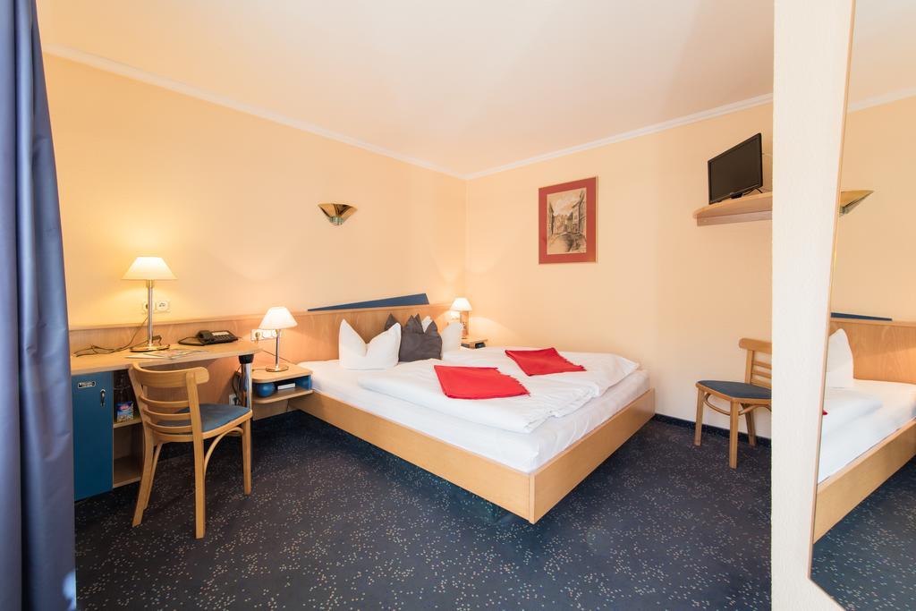 Hotel An Der Stadtmauer Mühlhausen المظهر الخارجي الصورة